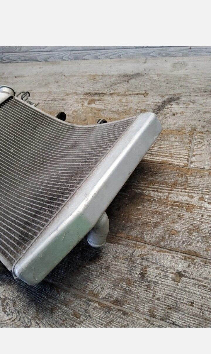 06-07 Kawasaki ZX10R ZX10 Engine Motor Radiator Cooler Cooling ZX-10 ZX-10R