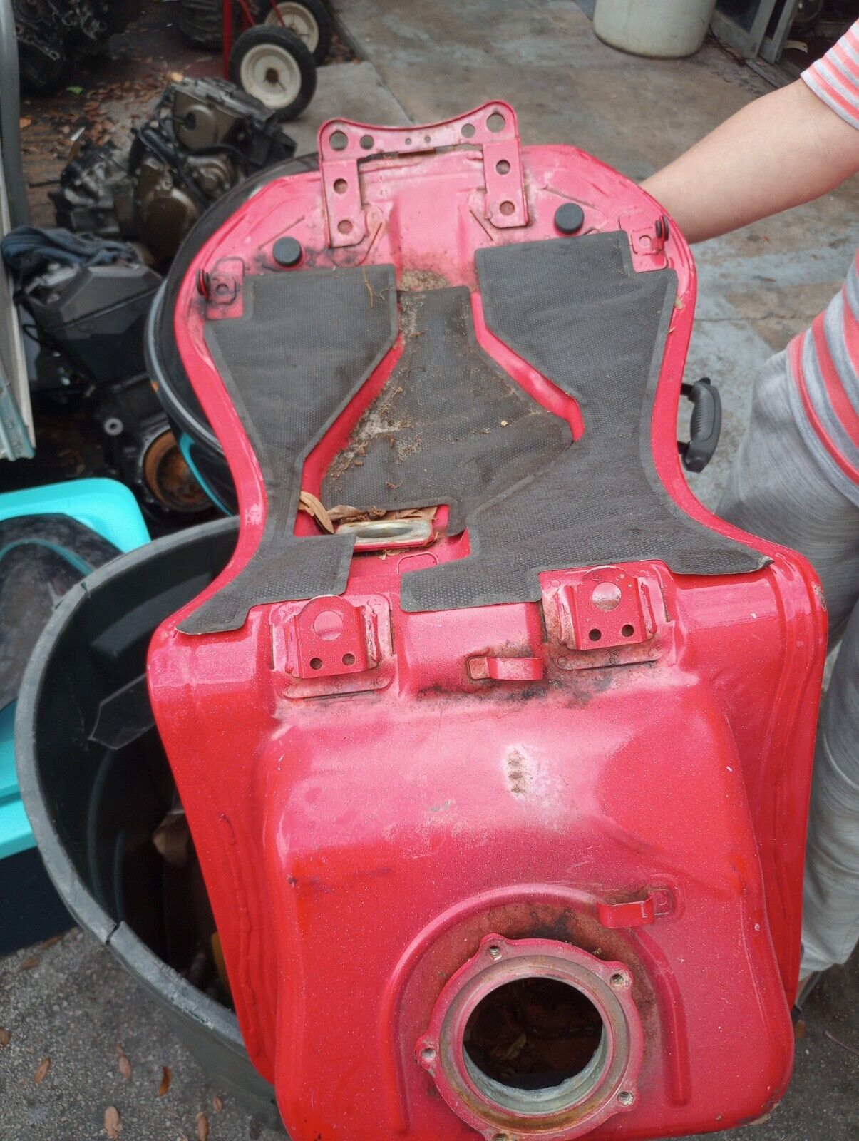 SOLD SOLD 06 - 11 Kawasaki Ninja ZX14 ZX14R Oem Gas Tank Fuel Cell Petrol Reservoir ZX-14 ZX-14R