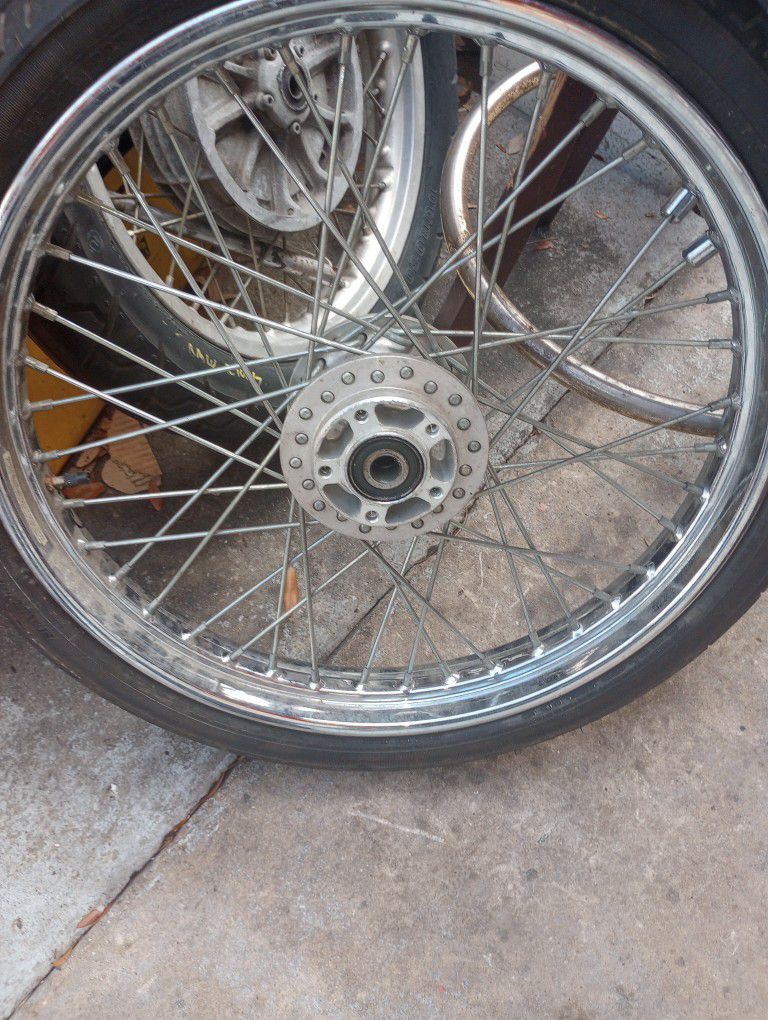 SOLD SOLD Harley-Davidson 21 Inch Spoke Front Wheel Rim With Good Tire Harley Davidson