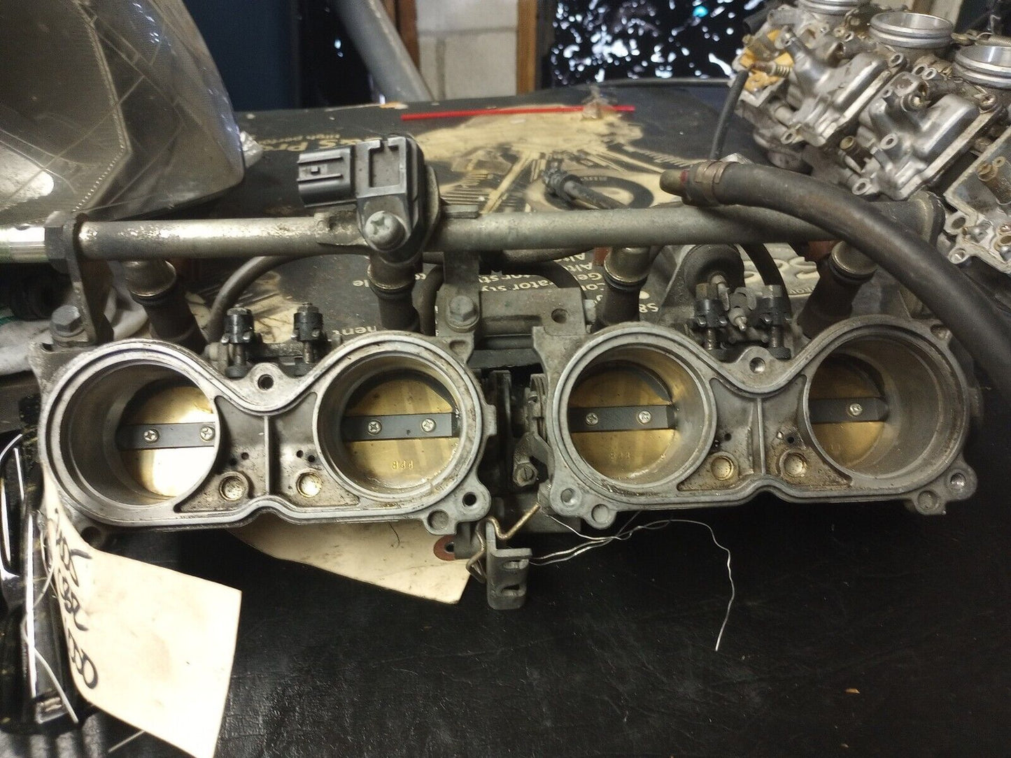 04 05 Honda CBR1000RR CBR1000 CBR 1000 RR Throttle Bodies OEM - Been sitting