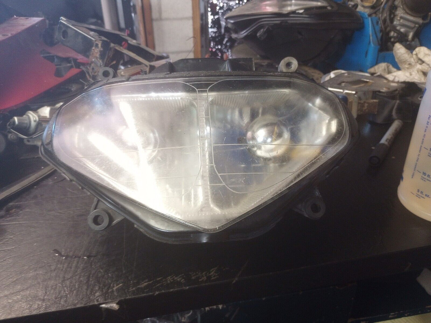 SOLD SOLD Suzuki 00 - 03 GSXR 750 01 - 03 GSXR 600 Headlight GSXR 1000 01 - 02 Head Light Lamp Headlamp