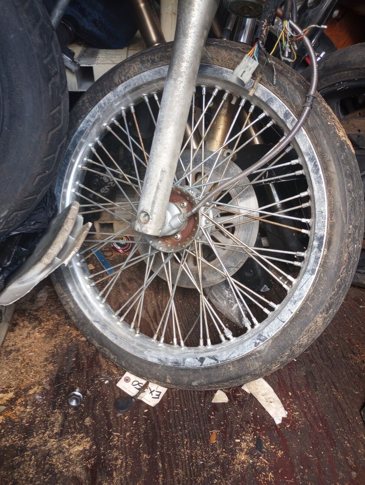00 Suzuki Intruder 800 VS800 VS Front Rim Rotor Front Wheel 21 Inch Straight