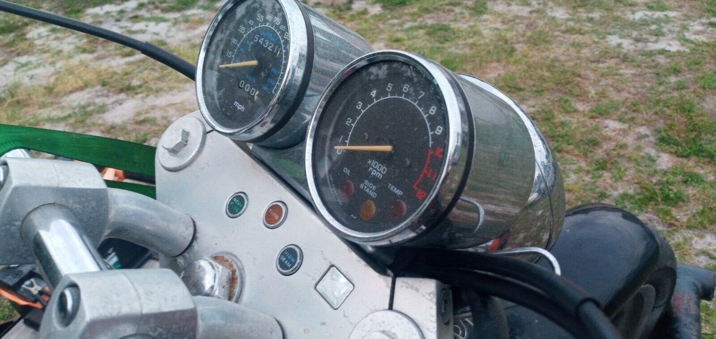 SOLD SOLD 94 - 03 Honda Magna VF 750 VF750 Forks and Triple Trees Straight Triple tree Suspension