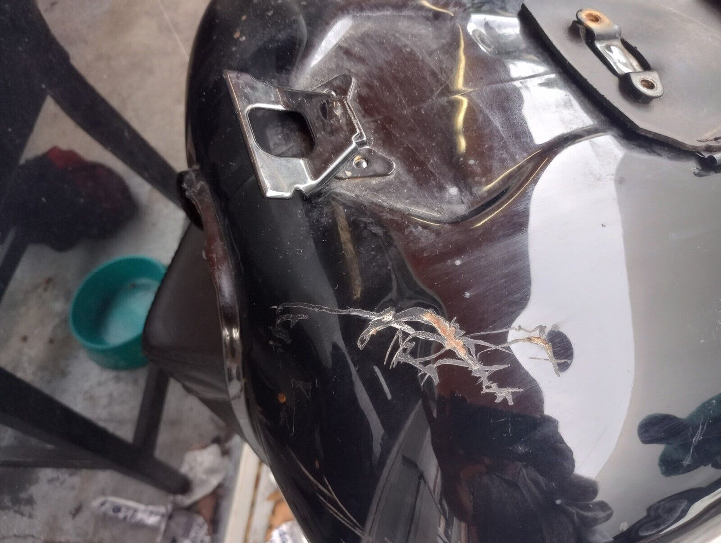 2007 Honda Shadow 750 VT750 VT Gas Fuel Petrol Tank clean inside small dent & scratches