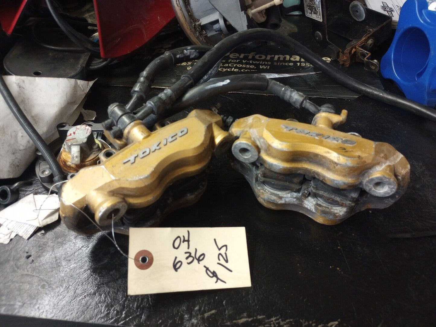 03 04 05 06 Kawasaki ZX6R 636 Front Wheel Brake Calipers Set with hoses good brakes