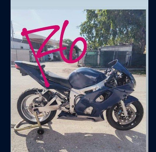 SOLD SOLD 01 02 Yamaha R6 Complete YZF 600 YZF600 R6 pompanopatstheoriginal.com