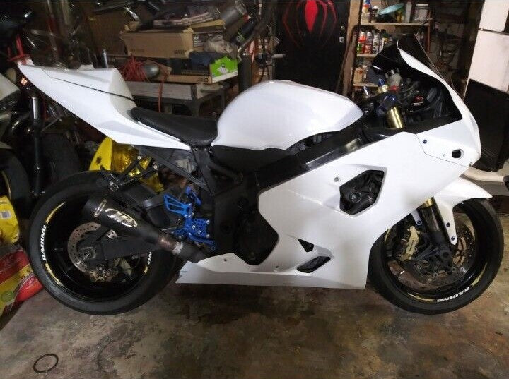 2004 05 Suzuki GSXR750 GSXR 750 engine motor assembly 3600 Miles still in bike