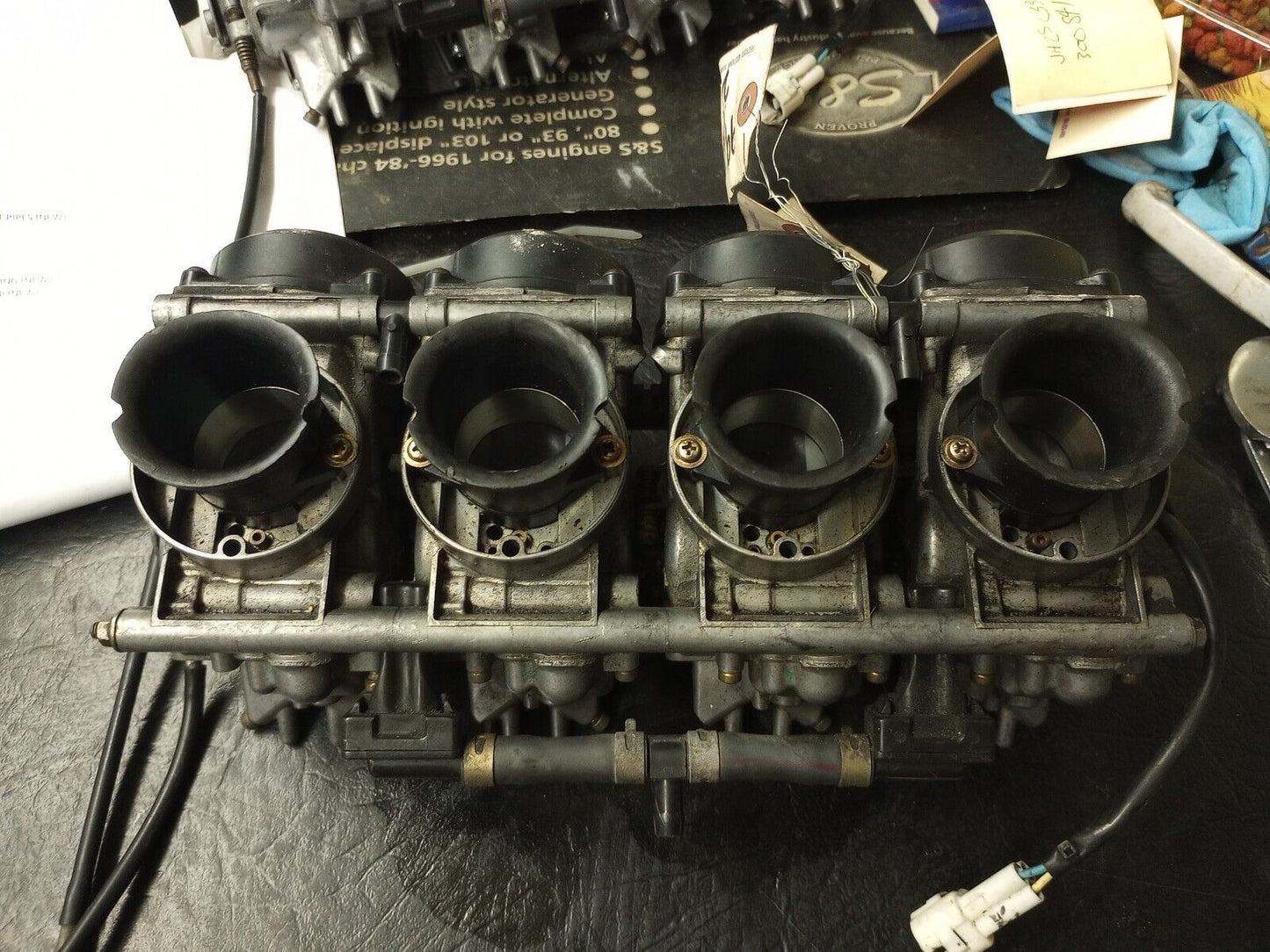 SOLD 1999-2002 Yamaha R6 carburetors YZF 600 Carbs Carburetor very good condition YZF600