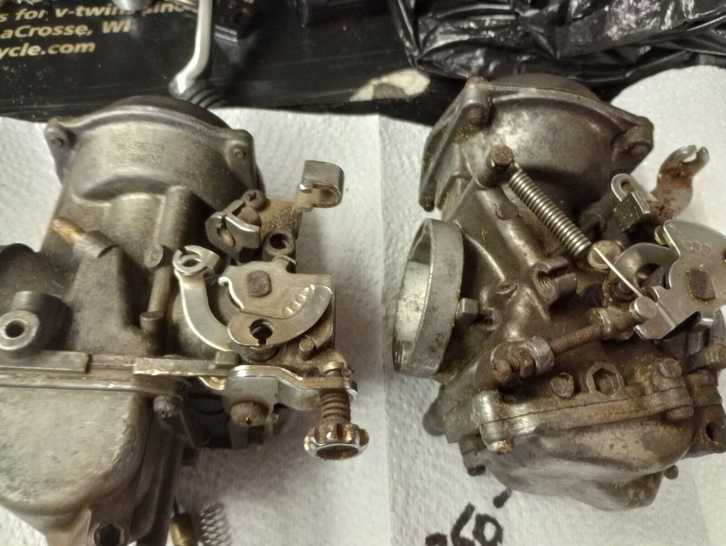 91 Suzuki VX800 VX 800 Carbs Carburetor pretty clean complete core credit avail