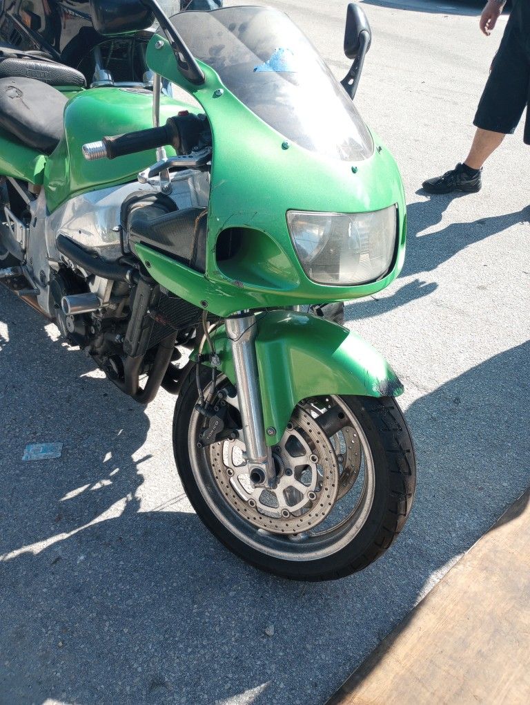 Suzuki SRAD 750 GSXR 750 Bad Motor Mechanic Special GSXR750