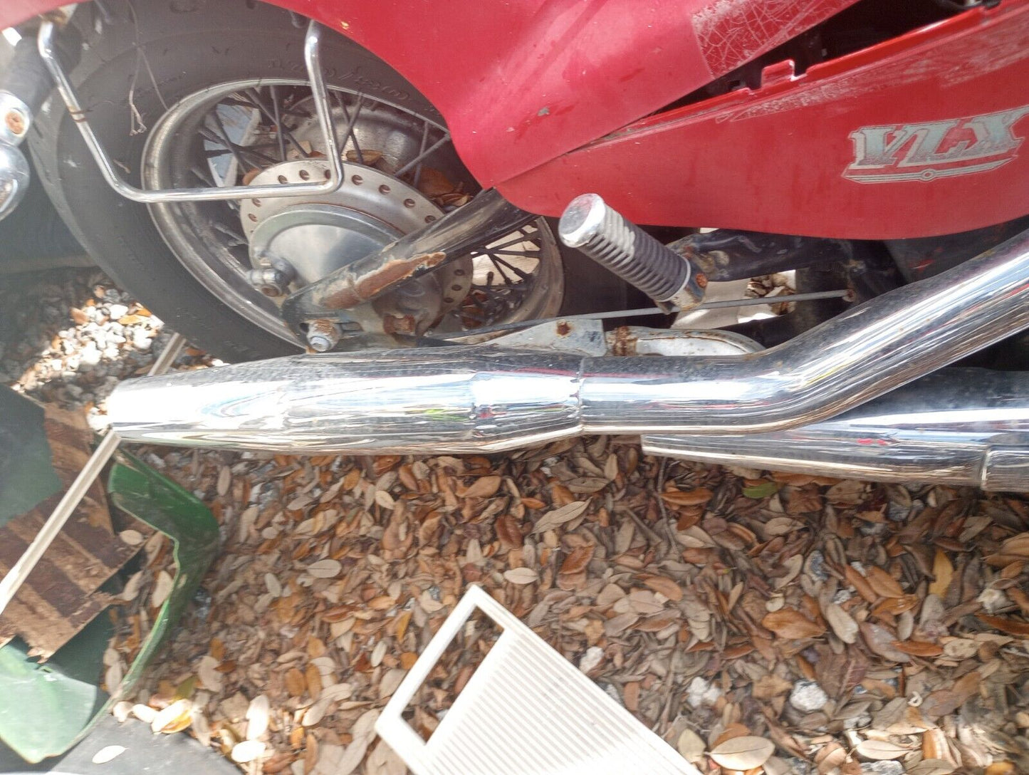 SOLD SOLD 1999 - 2007 Honda Shadow VLX VT 600 Exhaust Muffler Pipe Silencer Headers OEM VLX600 VT600