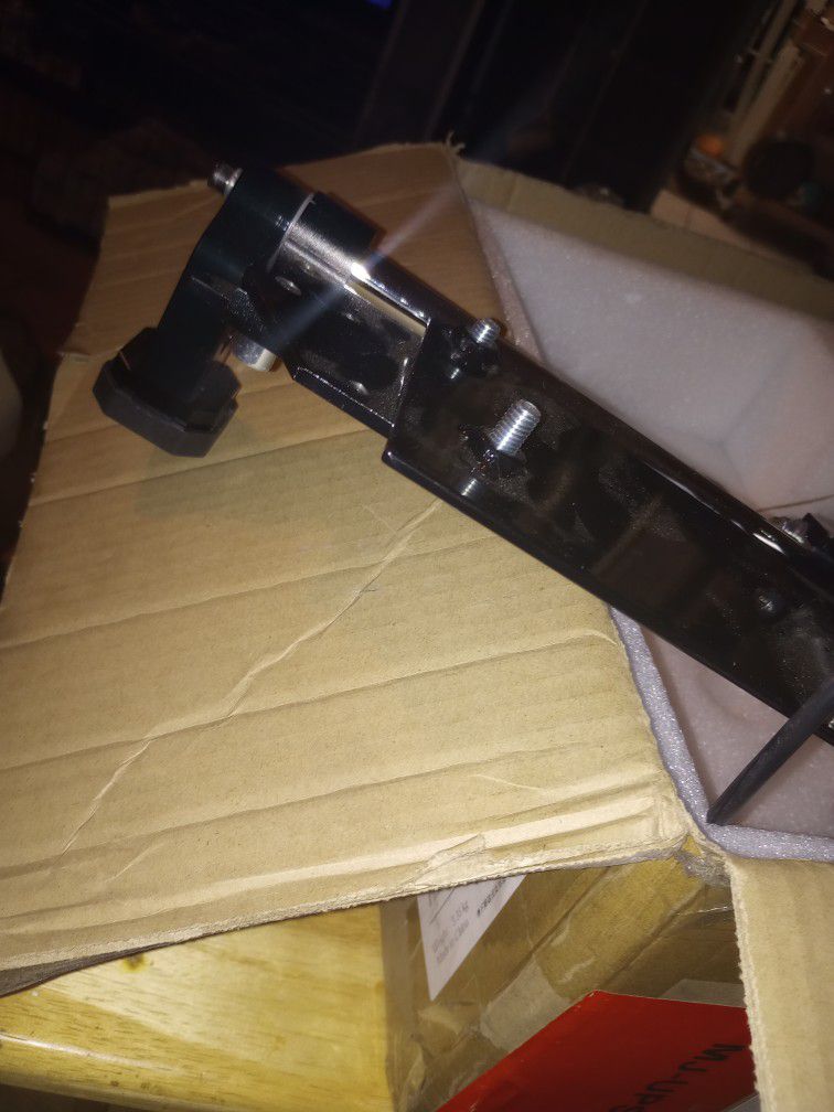 SOLD Harley-Davidson Dresser Electric Center Stand Paid $300 New Harley Davidson