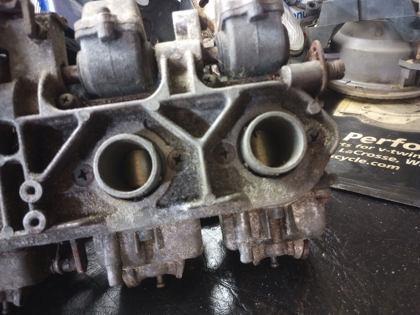 Kawasaki KZ1000 KZ 1000 carbs carburetors Mikuni need cleaning