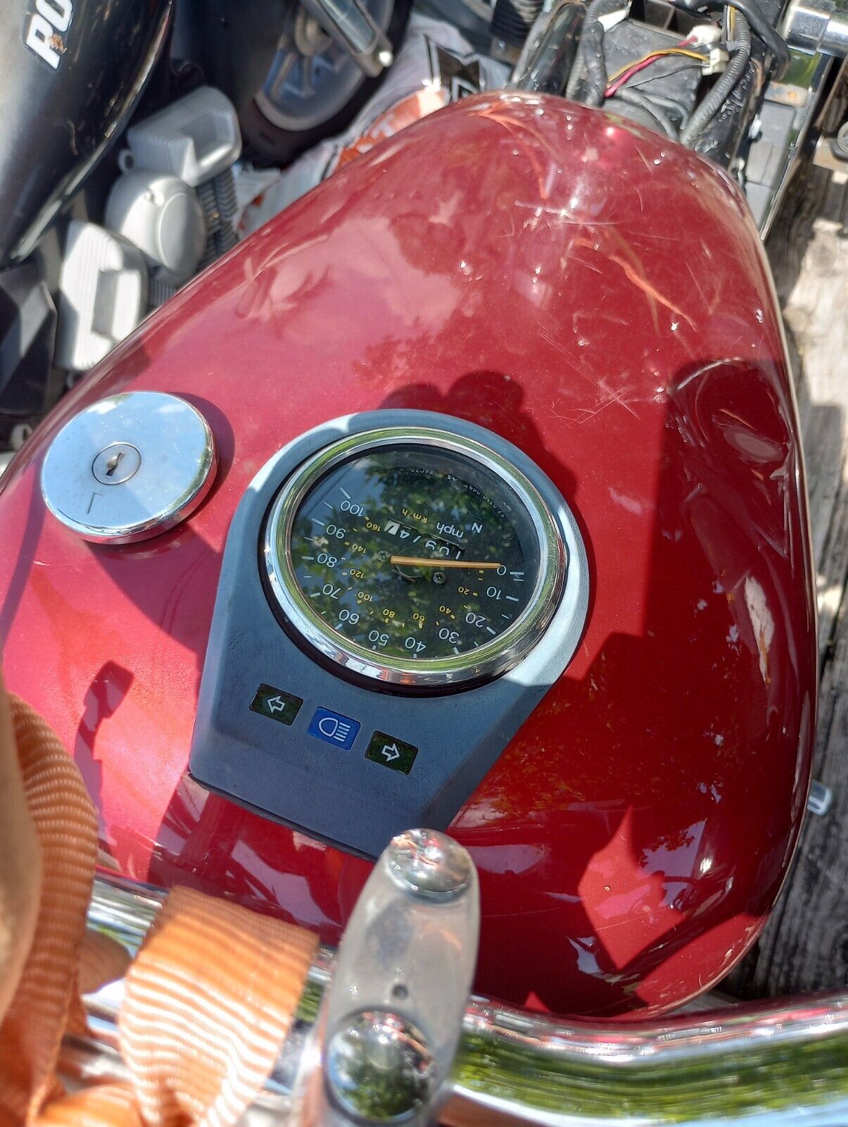 Sold Sold 2005 Suzuki Savage 650 LS650 LS Boulevard S40 OEM FUEL GAS TANK clean inside