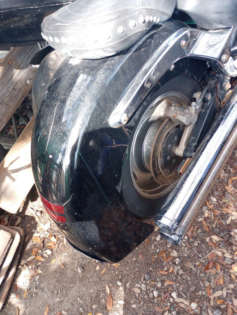 2006 Suzuki Intruder 1500 CC Not Running Mechanic Special VL1500 VL