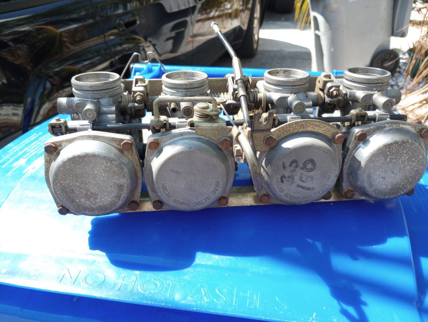 SOLD SOLD Suzuki GS1100E GS1100 GS 1100 Carburetors Carbs pretty clean been in garage for 35 years