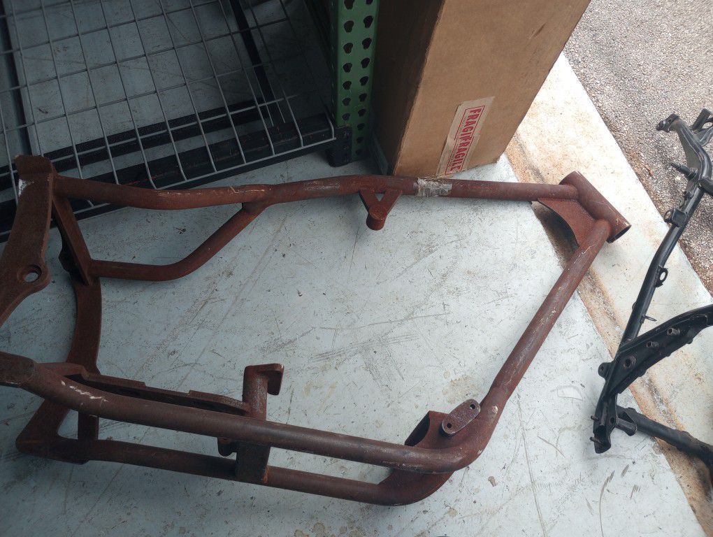 Sold Sold Harley Davidson Softail Wide Tire Frame Brand New Harley-Davidson