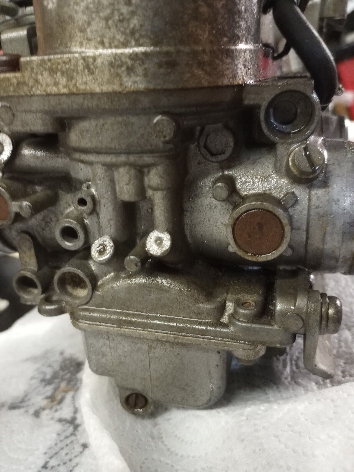 83 84 85 Honda CB650SC CB650 CB Nighthawk 650 parts no frozen Carburetor oem