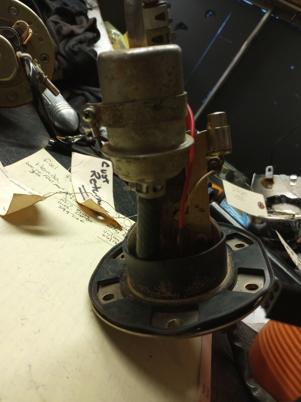 01 - 06 Honda CBR600 CBR 600 F4i F4I Fuel Pump - Core Credit