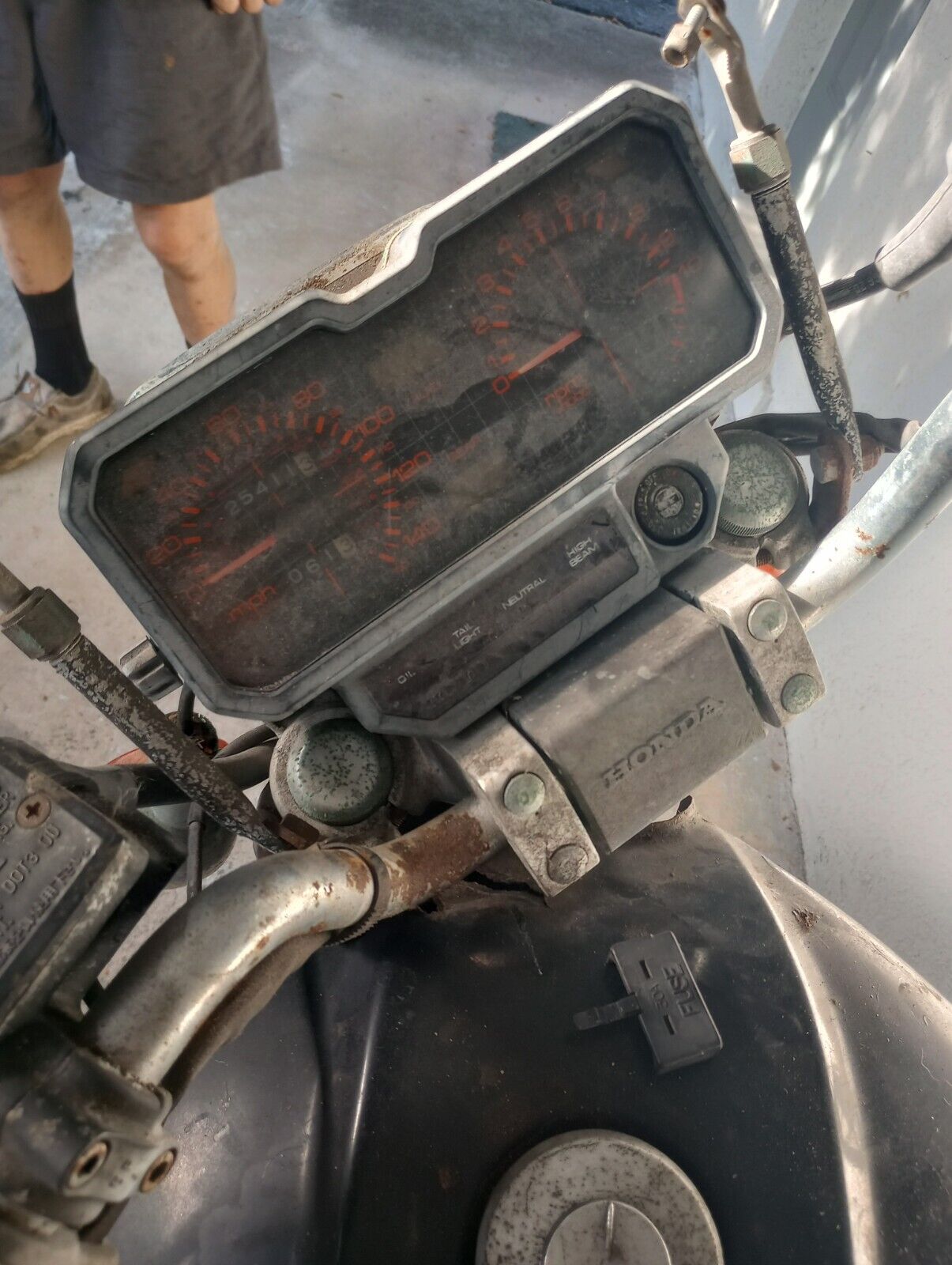 1984 Honda Nighthawk 650 CB650SC CB650 CB 650 C ran well when parked 26 years ago