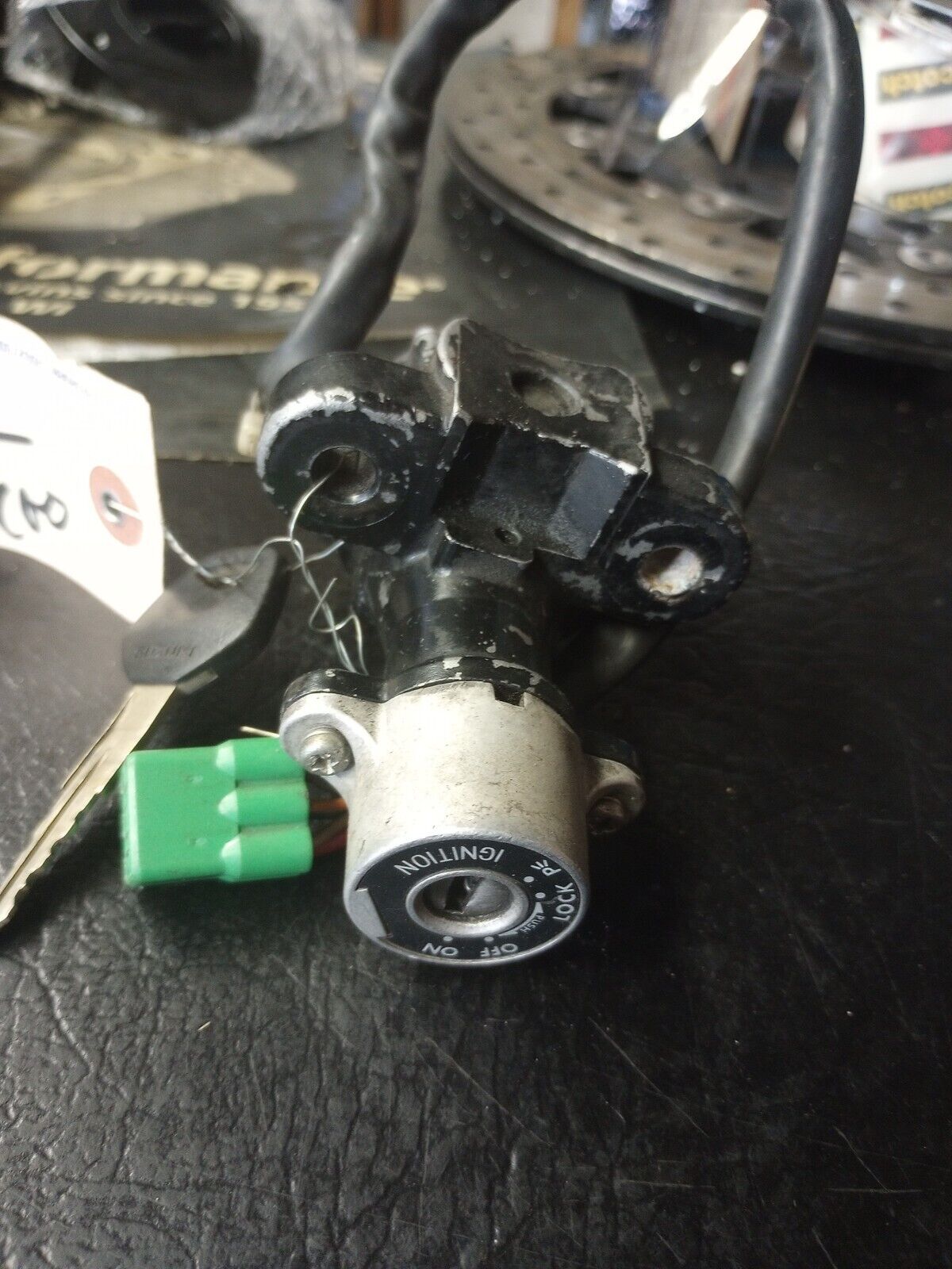 Sold Sold 01 02 03 Suzuki GSXR 600 750 Oem Lock Set Ignition Switch Lock key