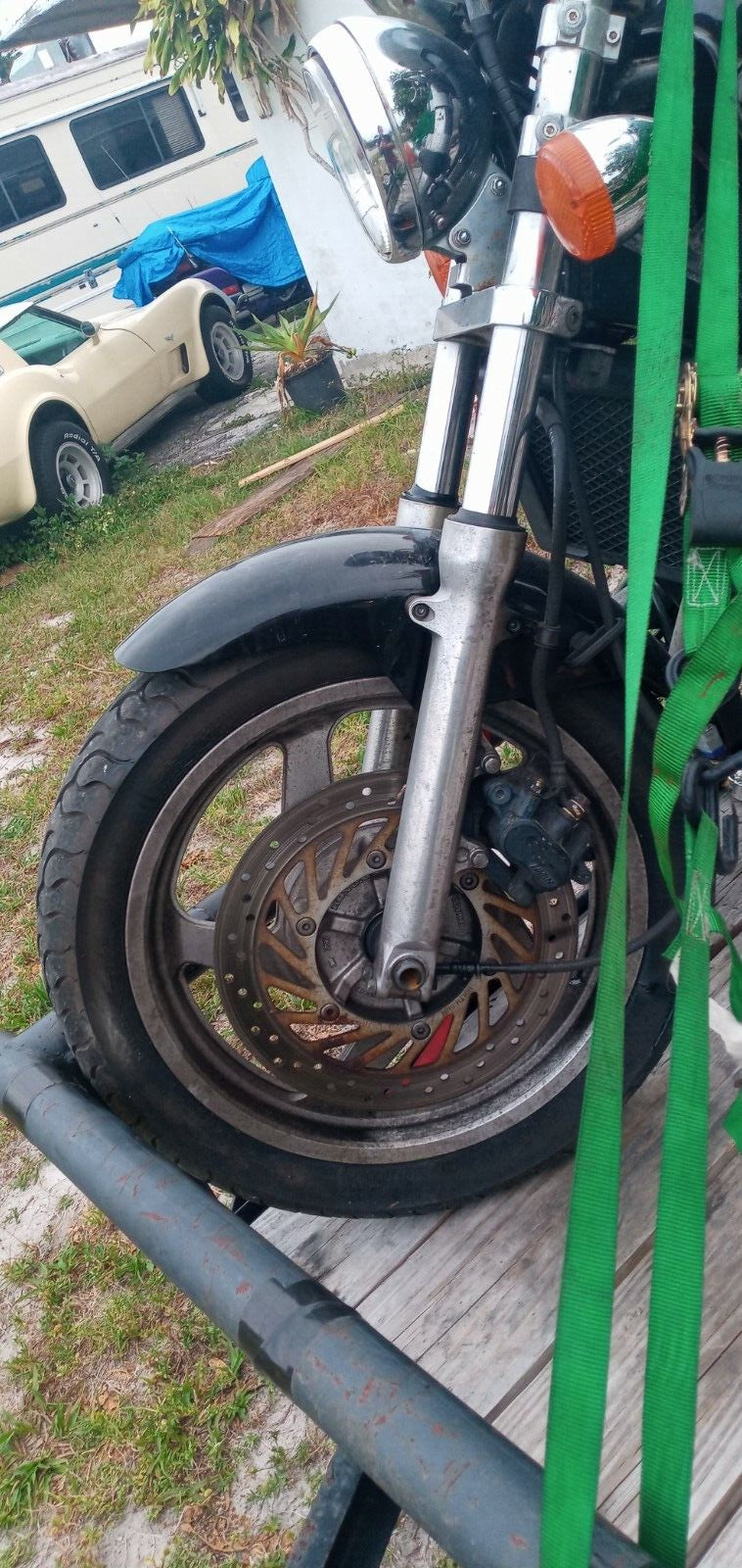 SOLD SOLD 94 - 03 Honda Magna VF 750 VF750 Forks and Triple Trees Straight Triple tree Suspension