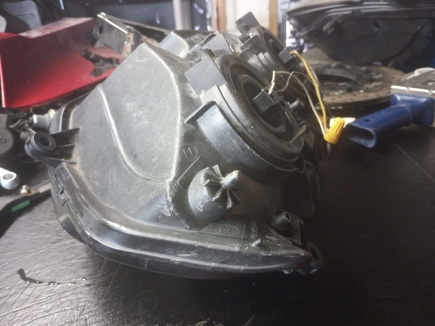SOLD SOLD Suzuki 00 - 03 GSXR 750 01 - 03 GSXR 600 Headlight GSXR 1000 01 - 02 Head Light Lamp Headlamp