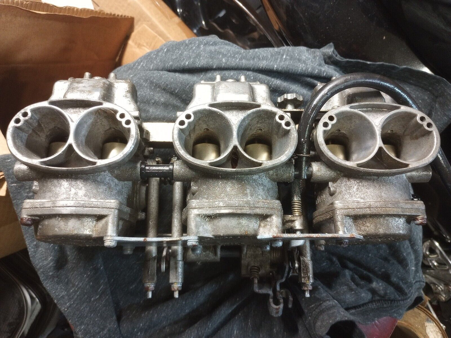 Kawasaki KZ1300 KZ 1300 carburetor carbs carburetors Mikuni sitting 20 years in my shop