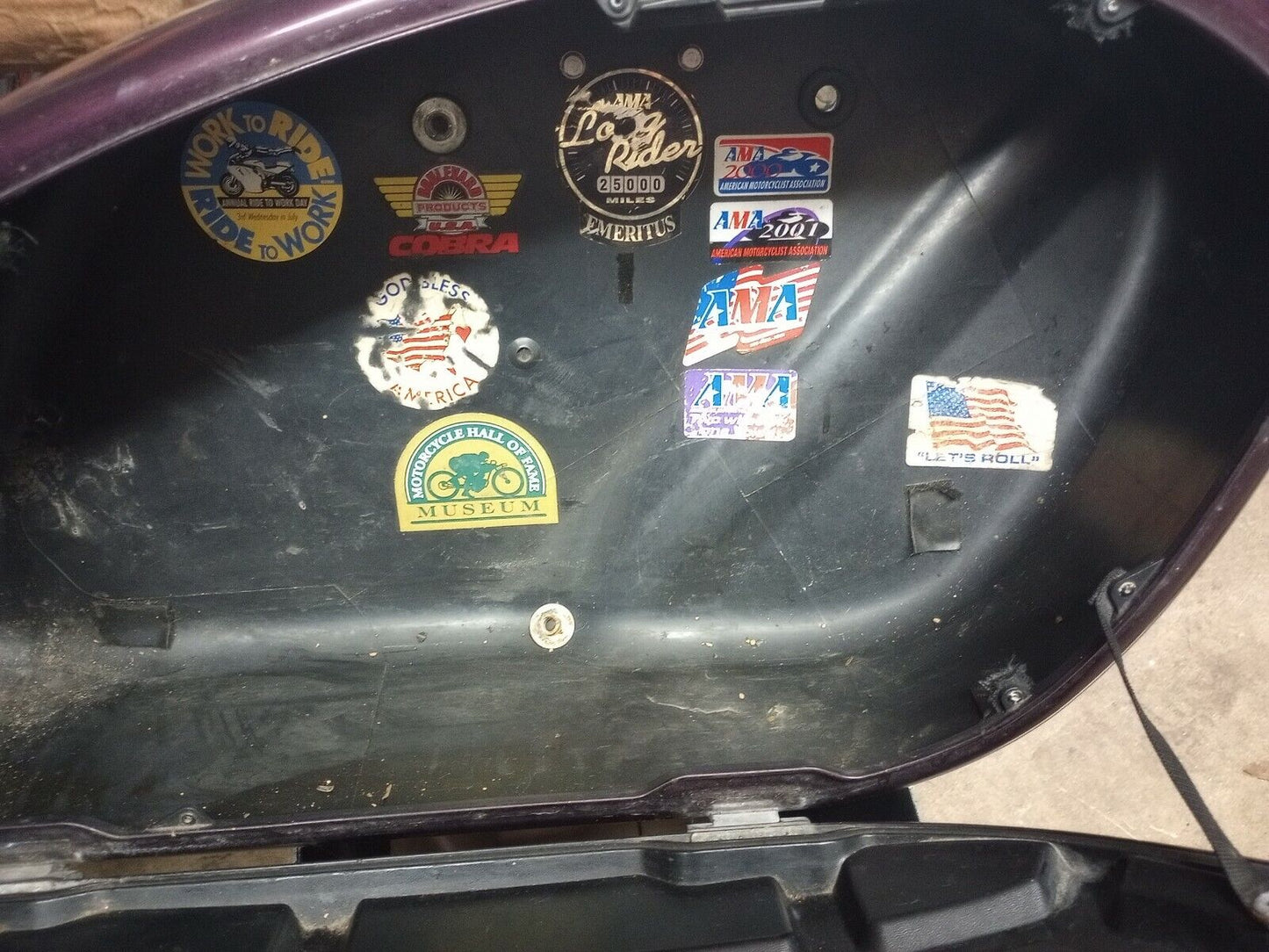 SOLD SOLD 98 - 04 Vulcan 1500 Nomad Saddle Bags Left and Right VN1500 VN1500
