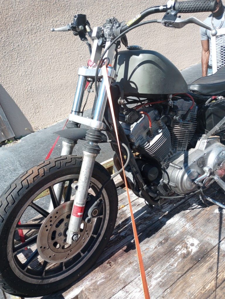 SOLD 1991 Harley Davidson Sportster Sporty 883 - Mechanics Special