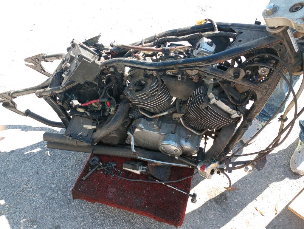 SOLD SOLD Yamaha V-Star 650 Carbs Carburetors VStar XVS650 XVS 650