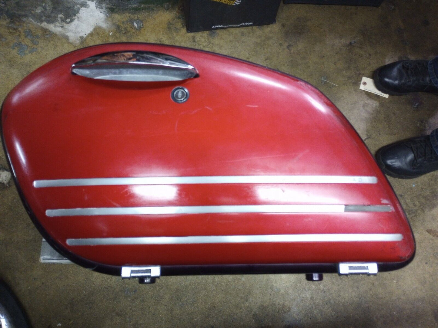 SOLD SOLD 98 - 04 Vulcan 1500 Nomad Saddle Bags Left and Right VN1500 VN1500