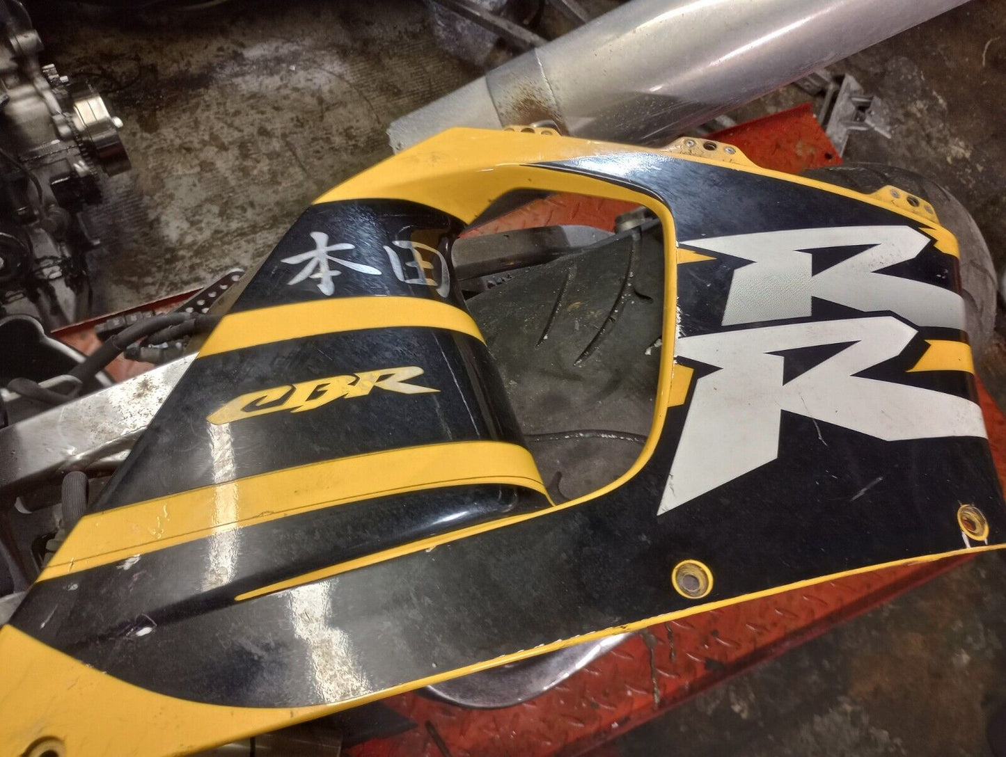 OEM 98 99 Honda CBR900RR CBR 900 RR Fairings Fairing Set Plastics Plastic Upper Tail Mid 900RR