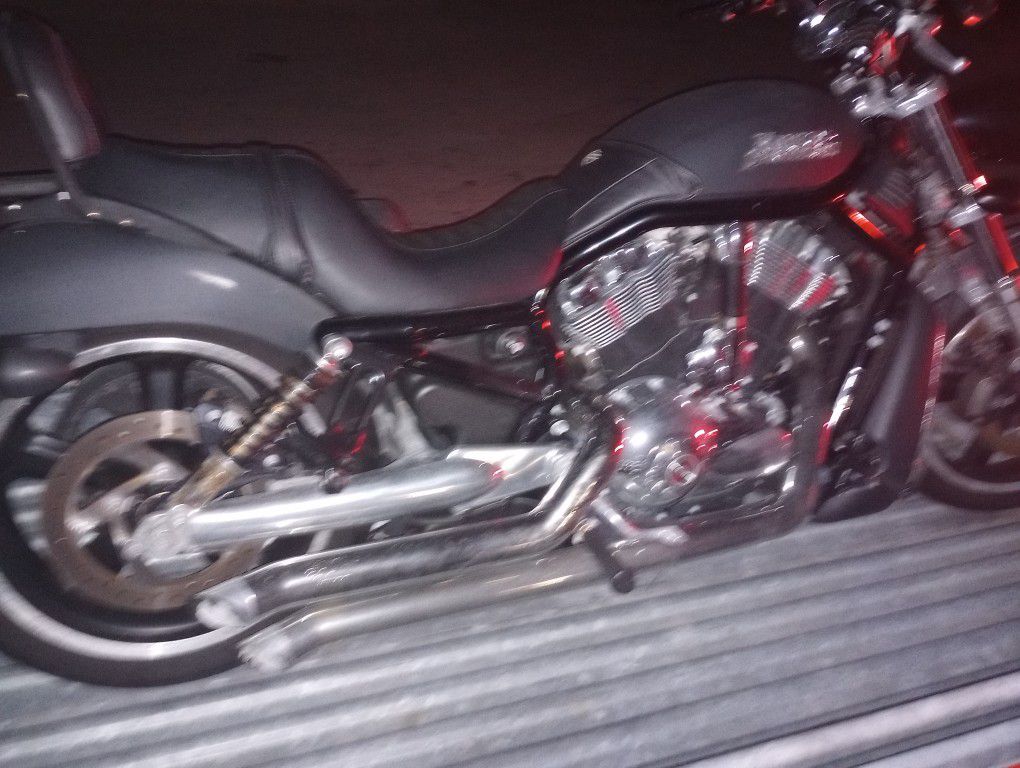 SOLD SOLD 2006 Harley Davidson V-Rod Bubs Pipes Matte Black 8,428 miles Vrod Harley-Davidson VRSCA