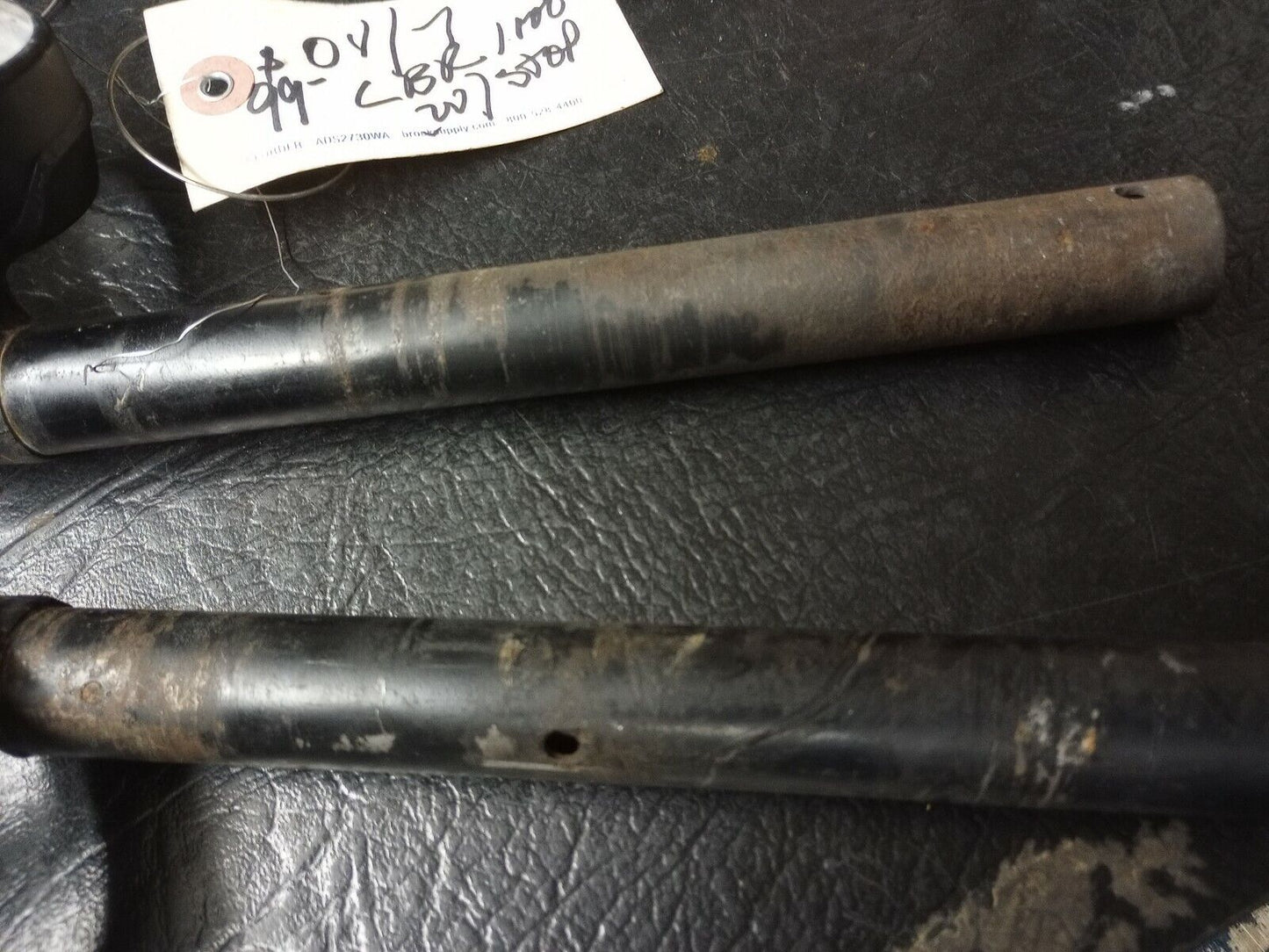 04 05 06 07 Honda CBR1000RR Left and Right Clip On Handlebar Clipon Handle Bar Clip-on CBR1000 CBR 1000 RR