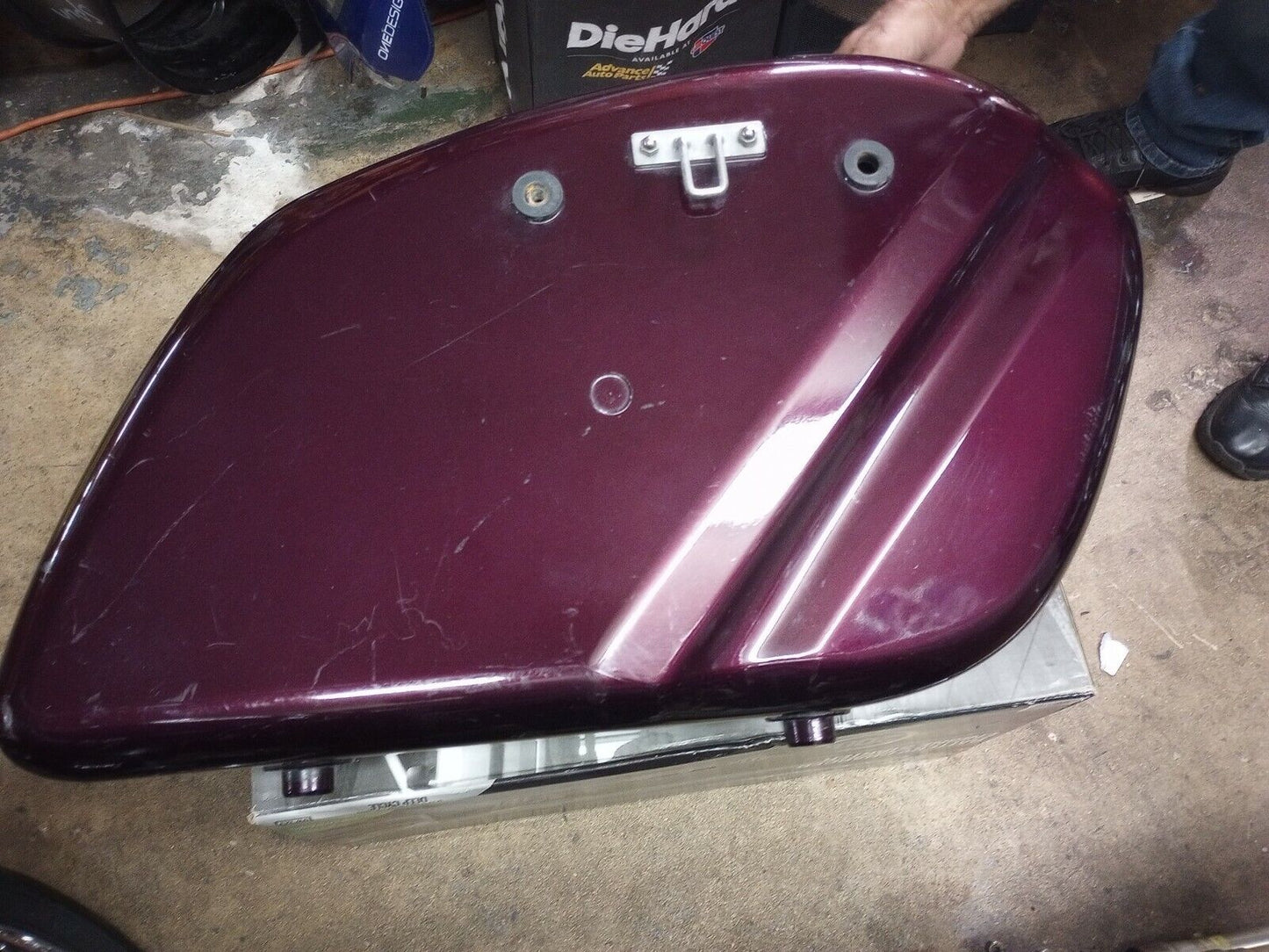 SOLD SOLD 98 - 04 Vulcan 1500 Nomad Saddle Bags Left and Right VN1500 VN1500