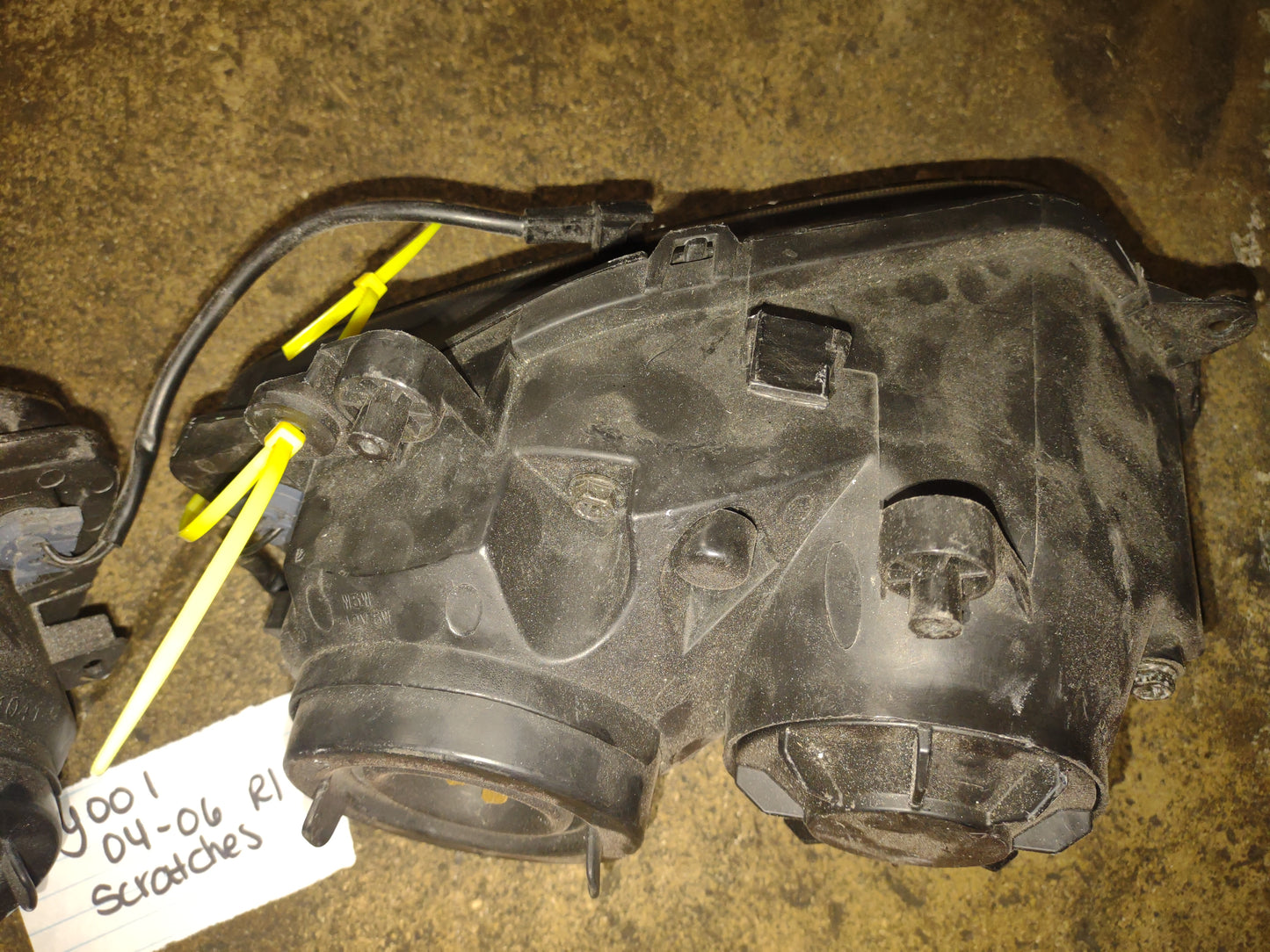 04 05 06 Yamaha R1 YZF1000 YZF 1000 Left Right Headlight OEM Headlights OEM