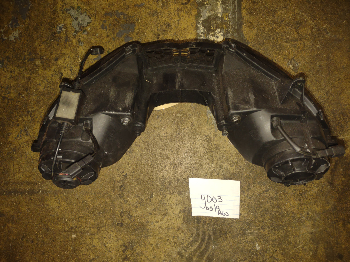 SOLD Yamaha R6S R6 Headlight Head Light Lamp 03 04 05 R6 YZF 600 07 08 09 R6S