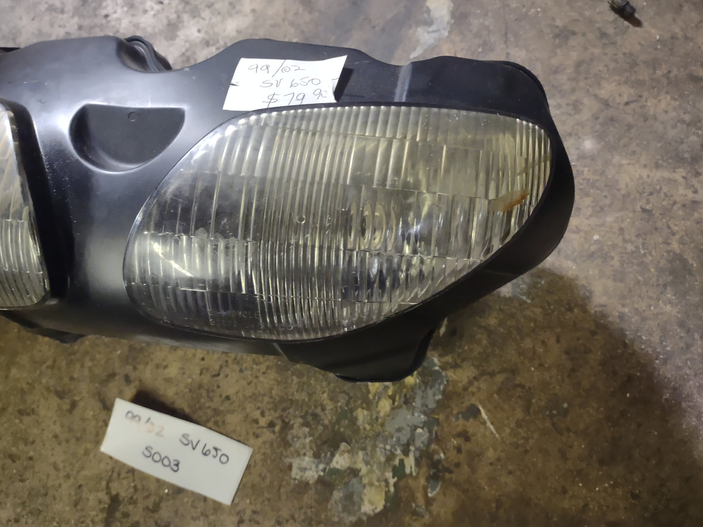SOLD SOLD 99 00 01 02 Suzuki SV650 SV 650 Headlight Head Light Bulbs Lamp OEM