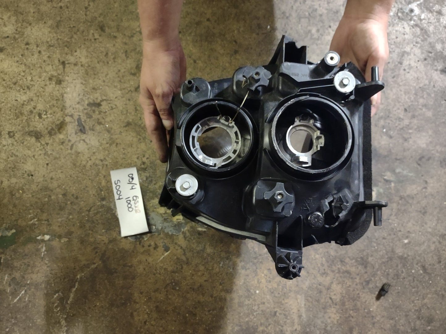 03 04 Suzuki GSXR 1000 GSXR 1000 Headlight Head Light Lamp