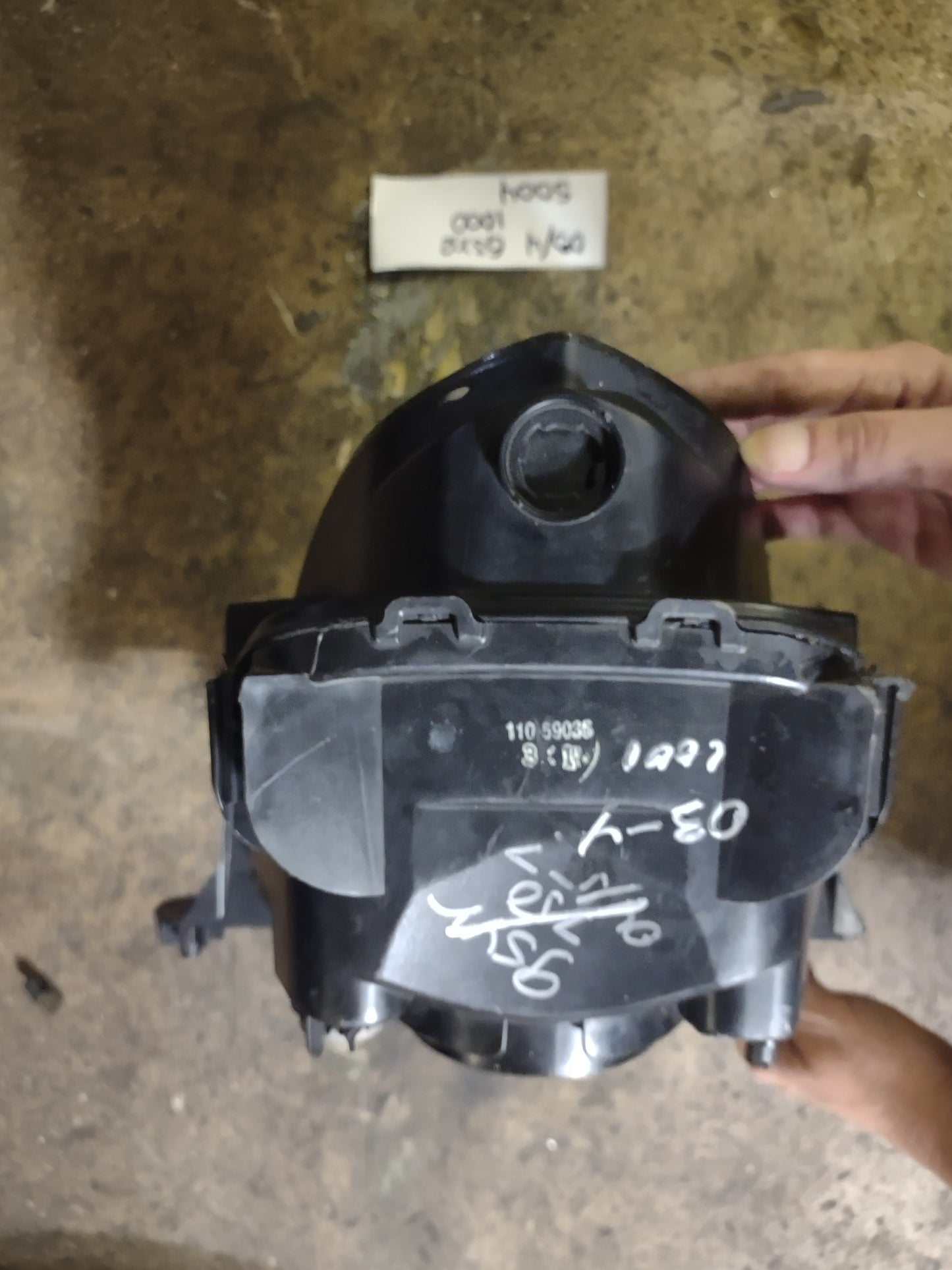 03 04 Suzuki GSXR 1000 GSXR 1000 Headlight Head Light Lamp