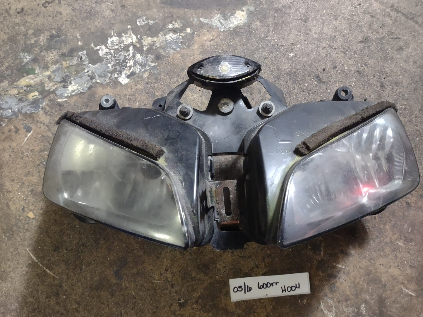 05 06 Honda CBR600RR 600RR CBR 600 Headlight Head Light Lamp