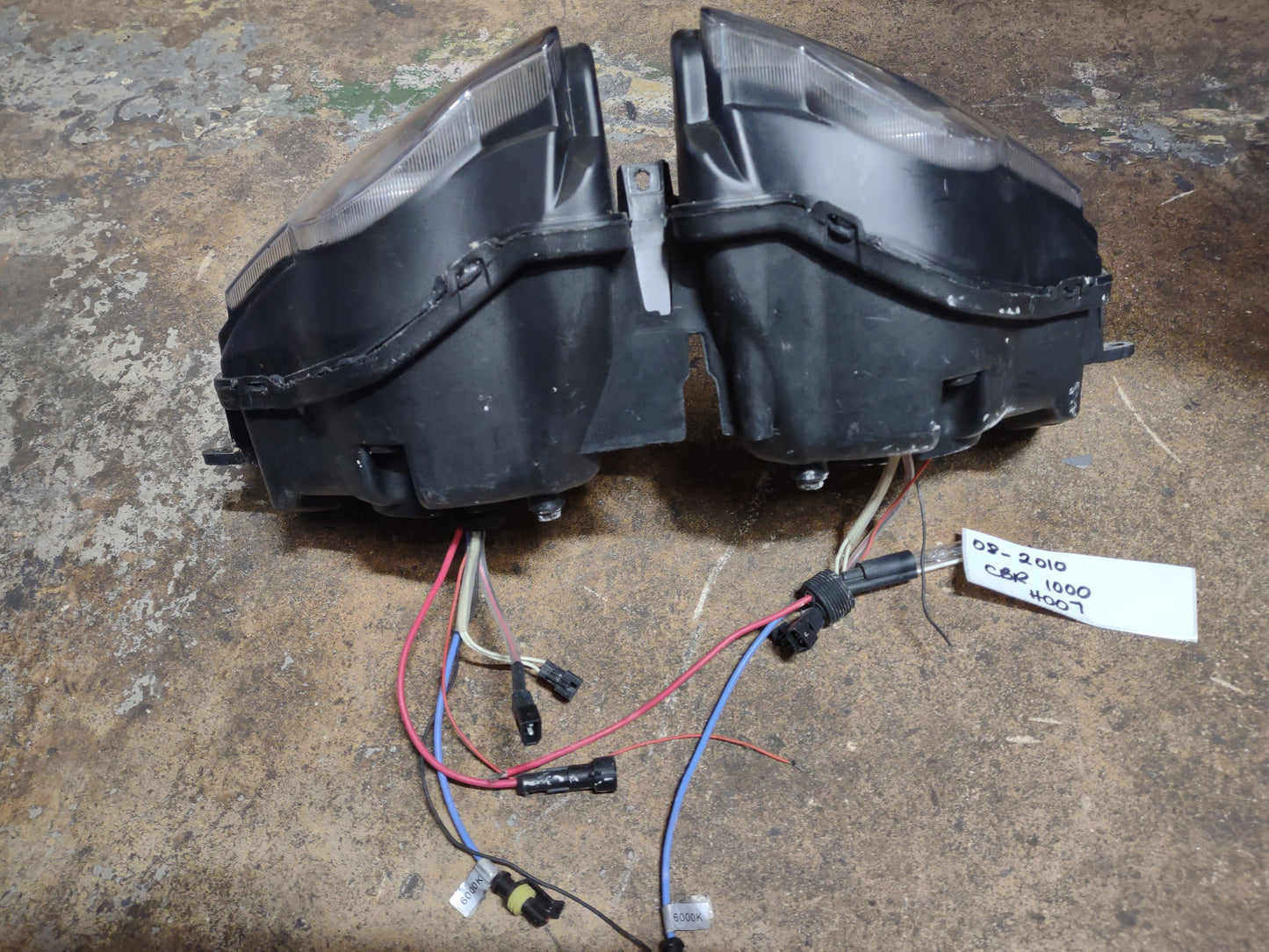 08 - 11 Honda CBR 1000 CBR1000 Headlight Head Light Lamp OEM 1000RR CBR 1000 RR