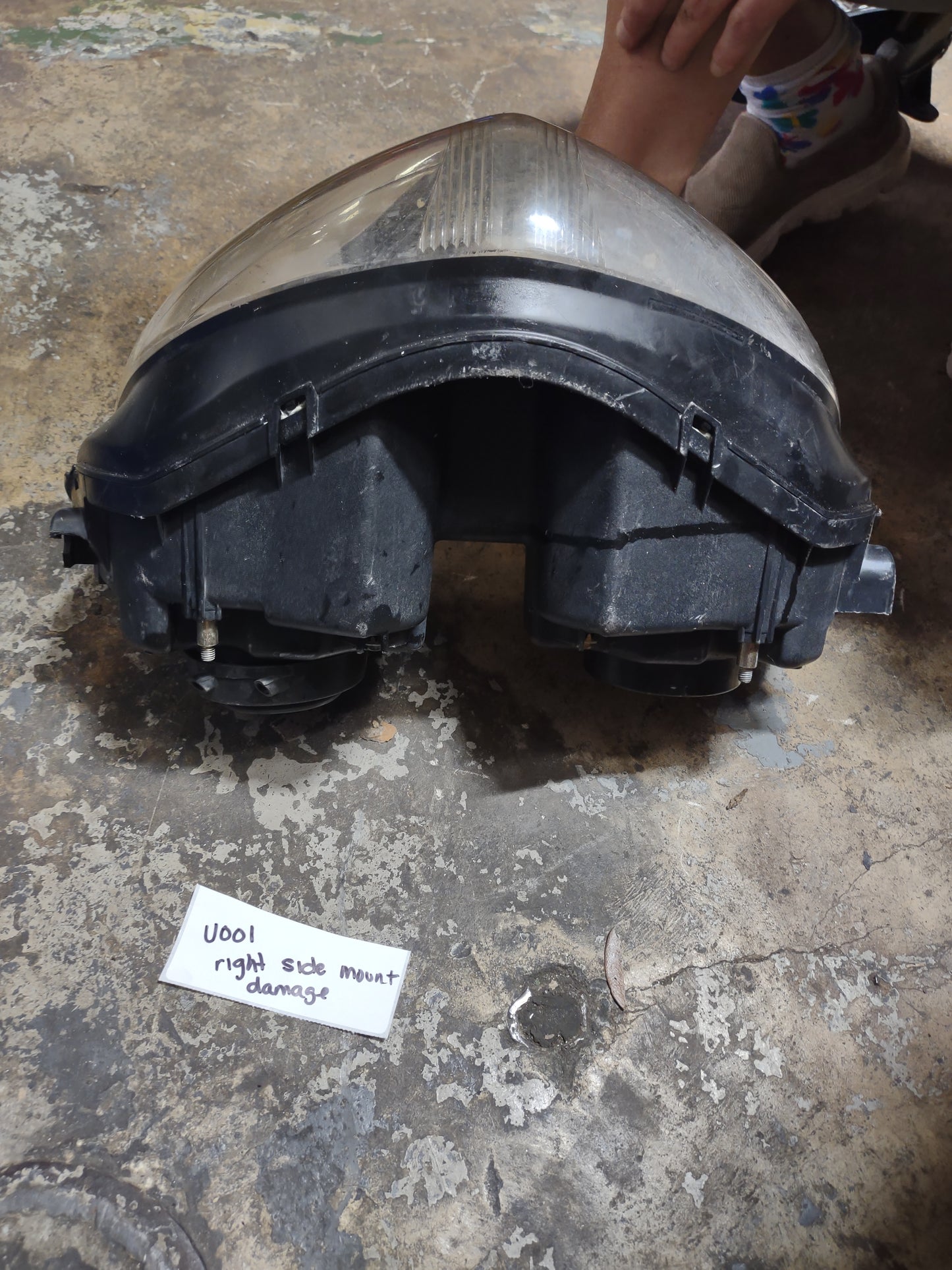 03 Suzuki Bandit 1200 GSF1200 Headlight Head Light Lamp GSF 1200 GSF1200S