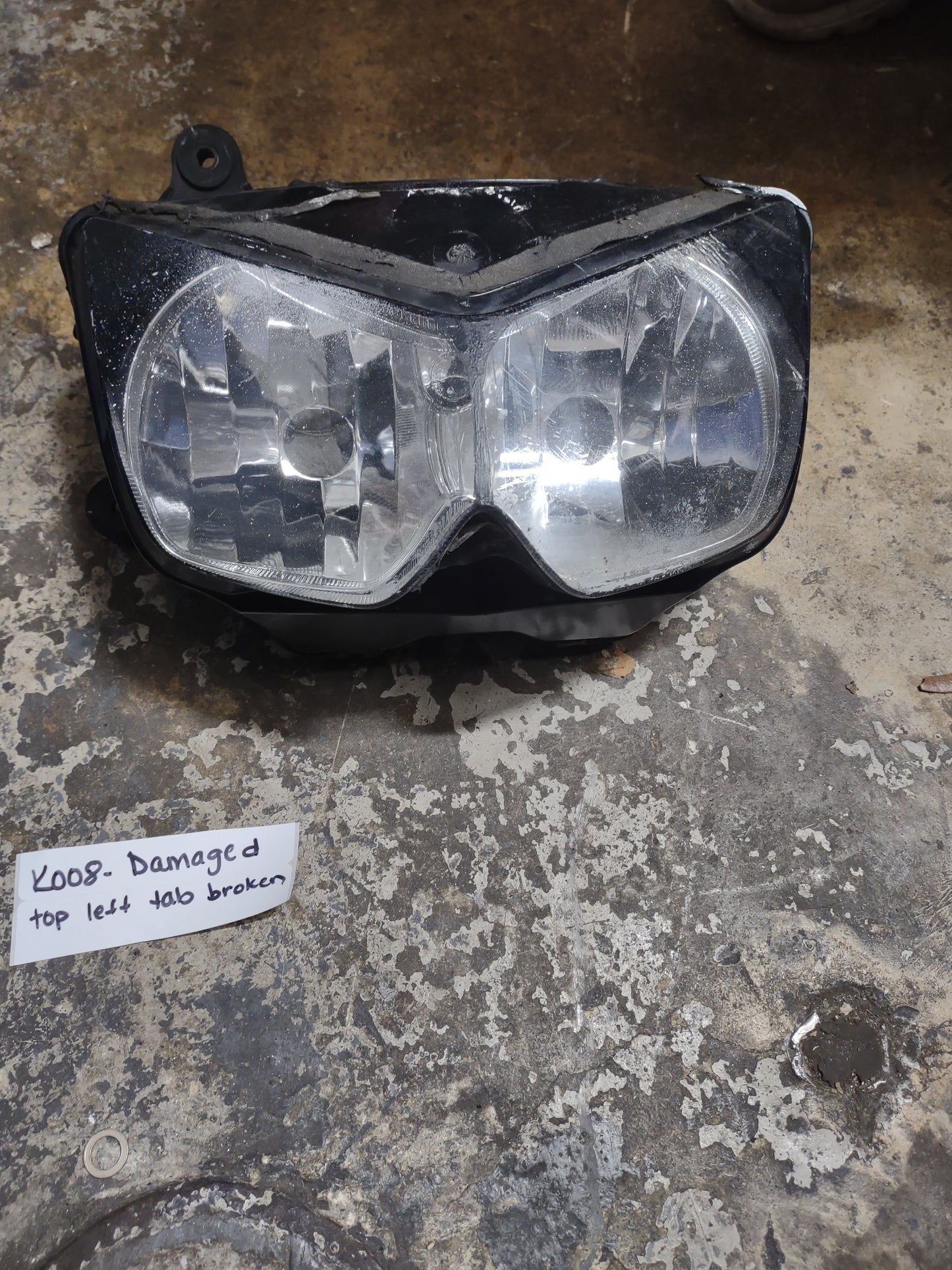 2008 - 2012 Kawasaki EX250 Ninja 250 Headlight Head Light Lamp EX 250 - Damaged