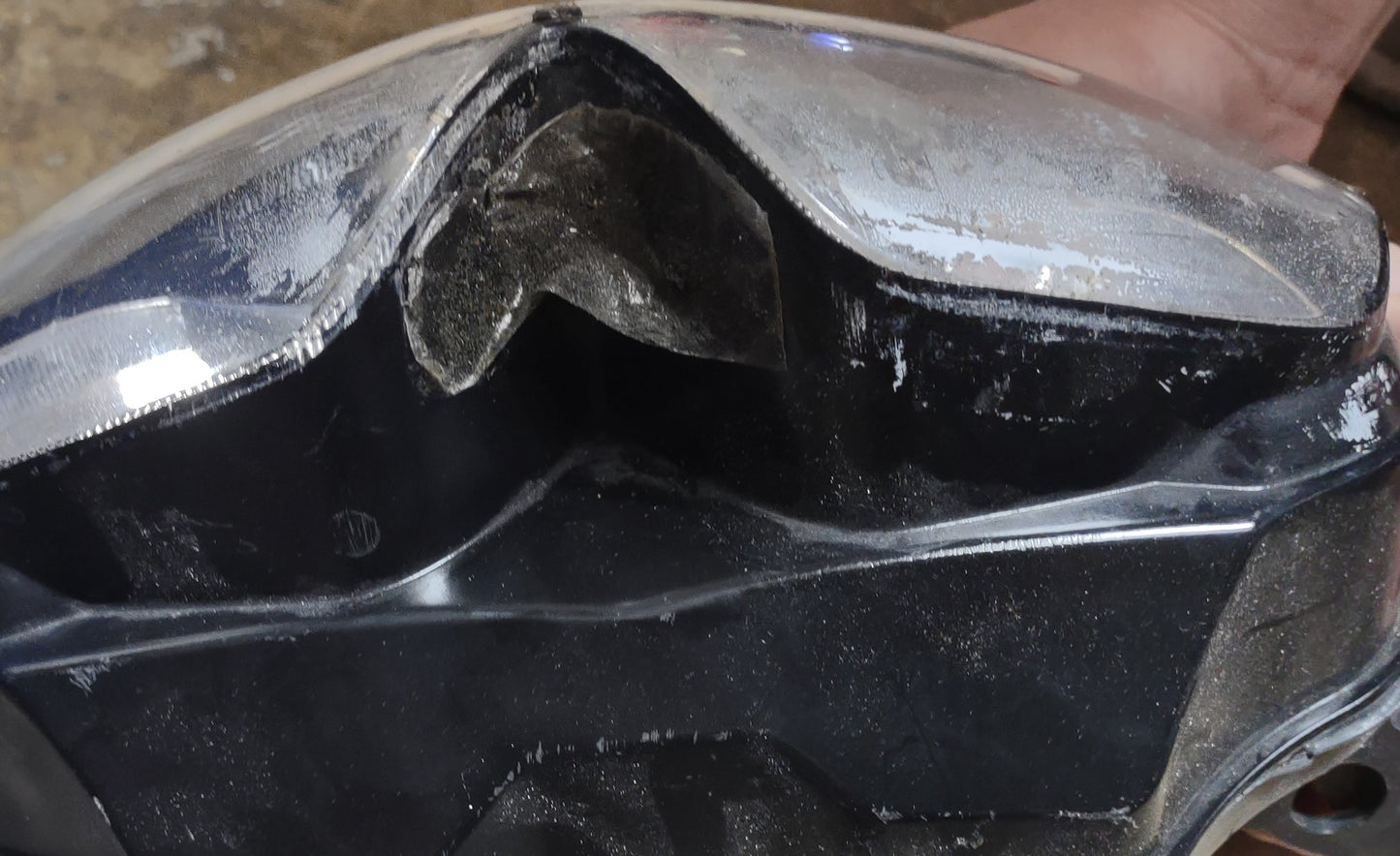 2008 - 2012 Kawasaki EX250 Ninja 250 Headlight Head Light Lamp EX 250 - Damaged