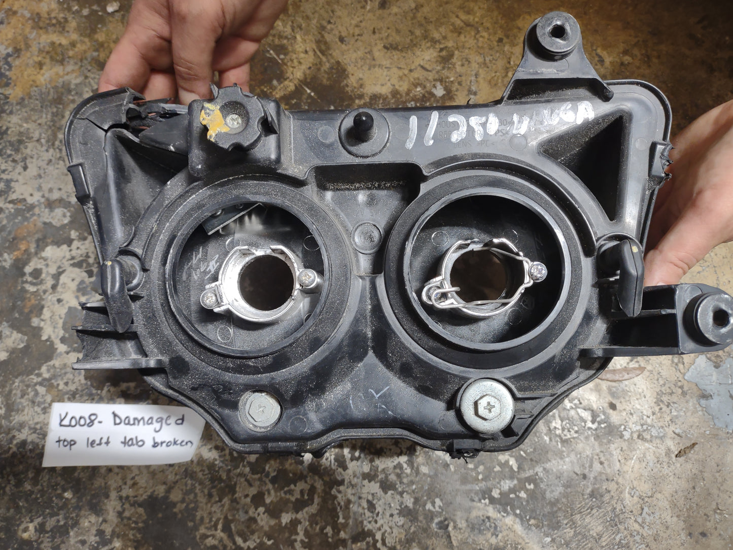 2008 - 2012 Kawasaki EX250 Ninja 250 Headlight Head Light Lamp EX 250 - Damaged