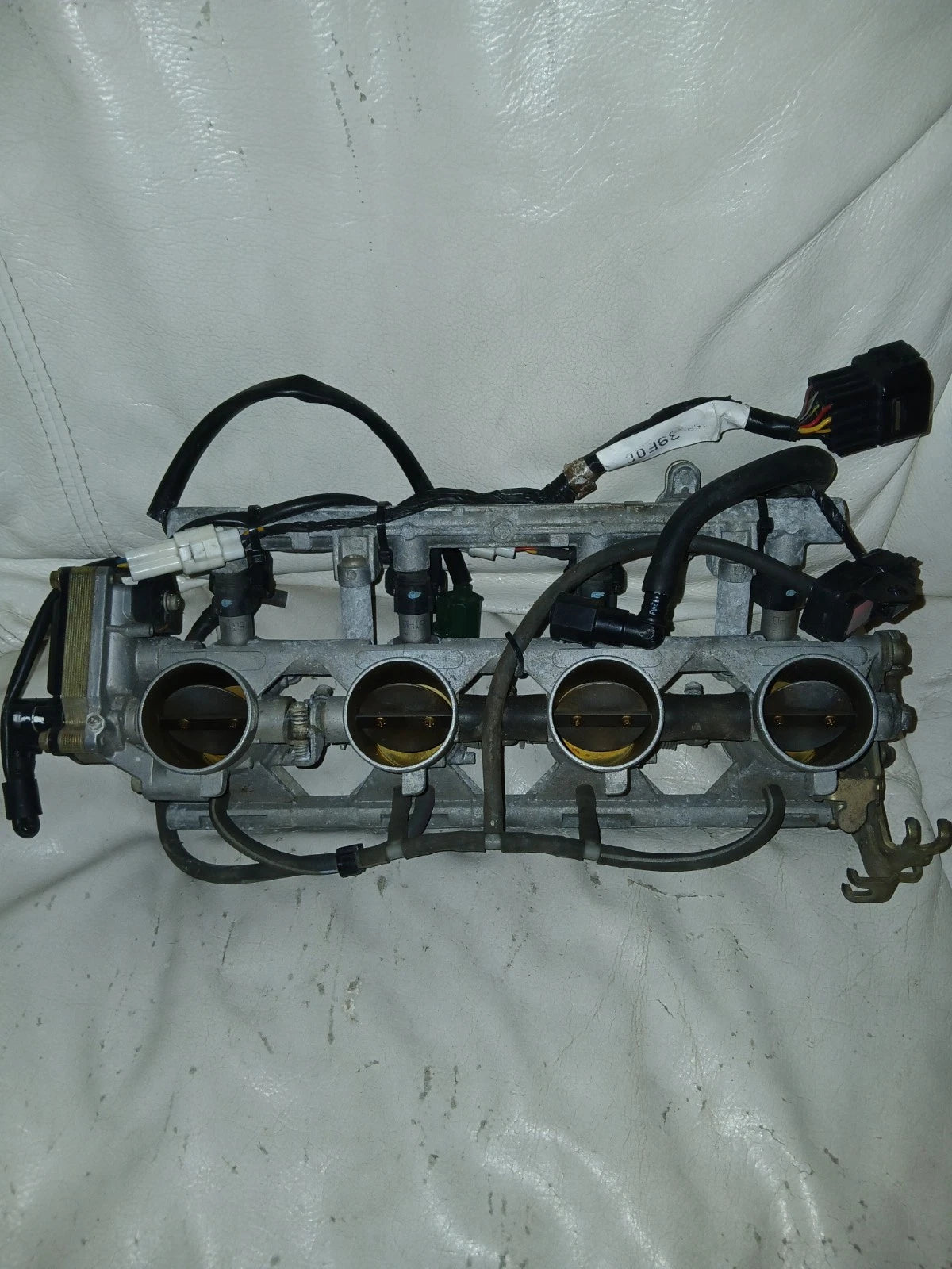 01-03 Suzuki GSXR 600 Throttle Bodies OEM Complete Set GSXR600