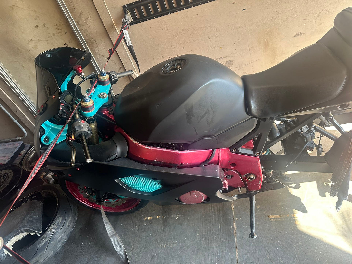 04 Suzuki GSXR 750 Mechanic Special Or Parts