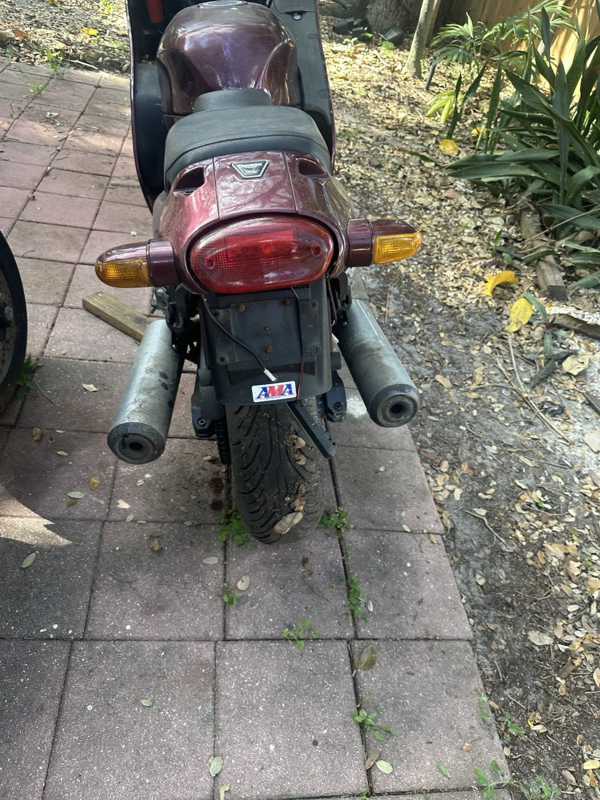 97 Triumph Trophy 900 OEM Carburetors Carbs - Parting Out Complete Bike